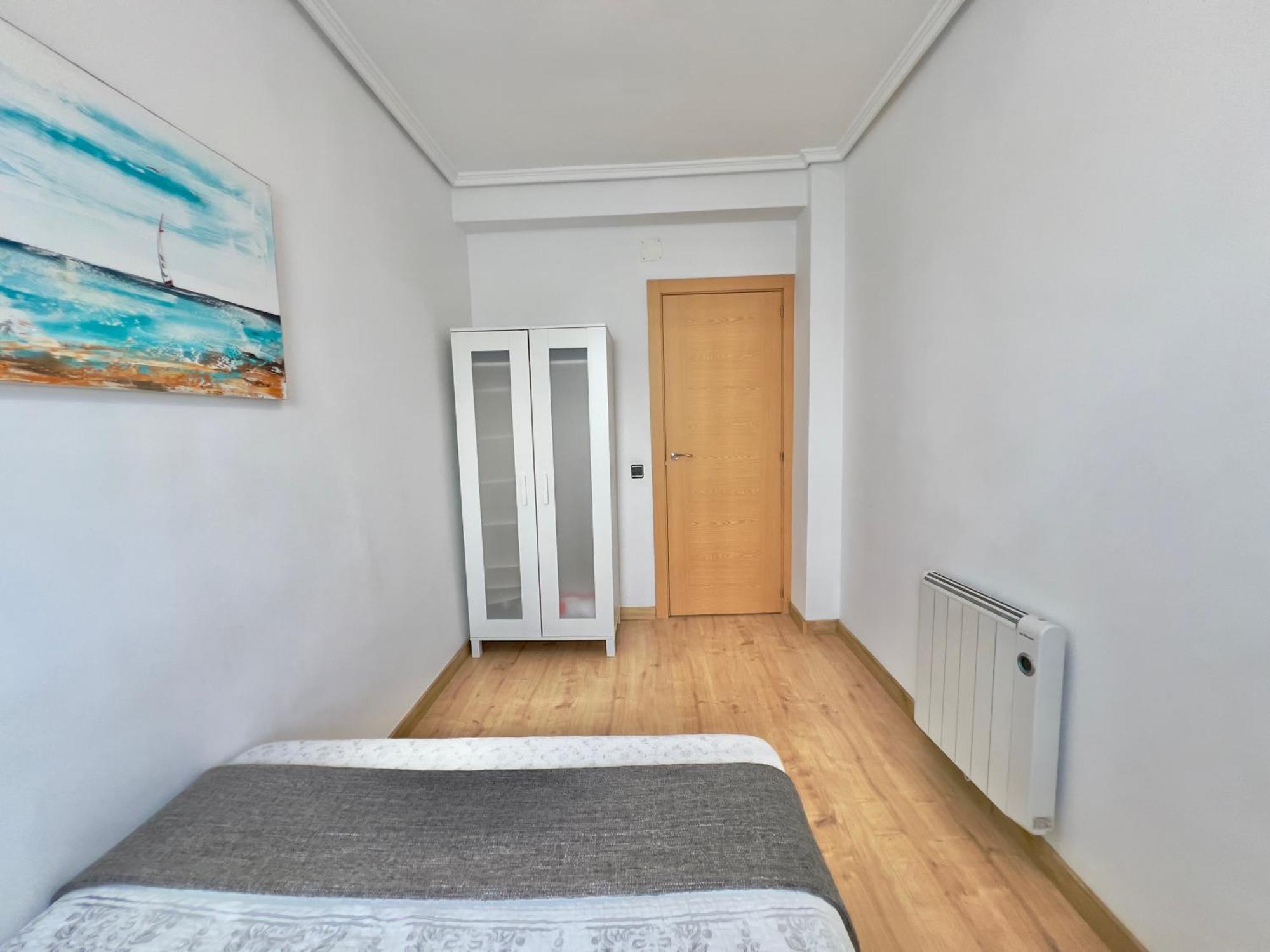 Cozy Apartment In Valencia! Wi-Fi ! Bagian luar foto